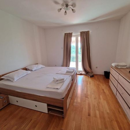 Lara Apartment Solin Exterior foto