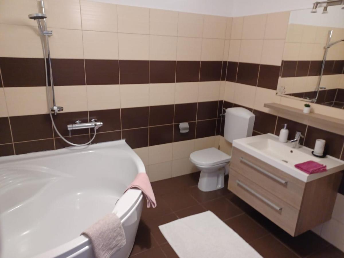 Lara Apartment Solin Quarto foto